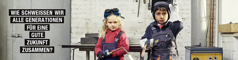 Schweissende Kinder